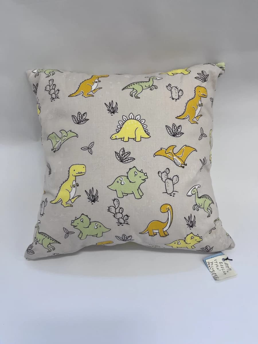 Bavlněný polštářek s motivem dinosaura